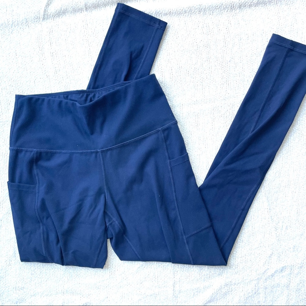 Navy blue leggings